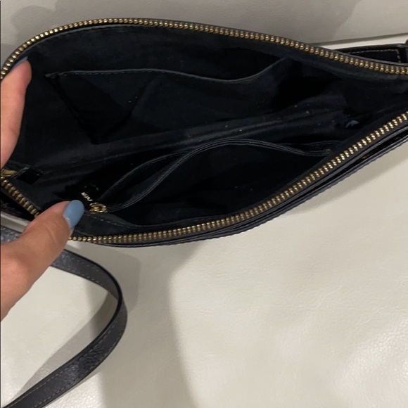 Black crossbody Fossil bag - Picture 3 of 3